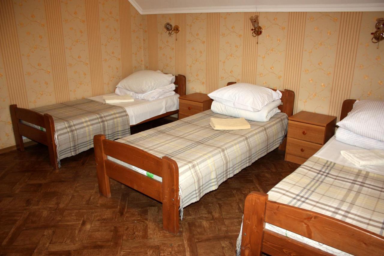 Inn Khlibodarskiy Khlibodarske Dış mekan fotoğraf