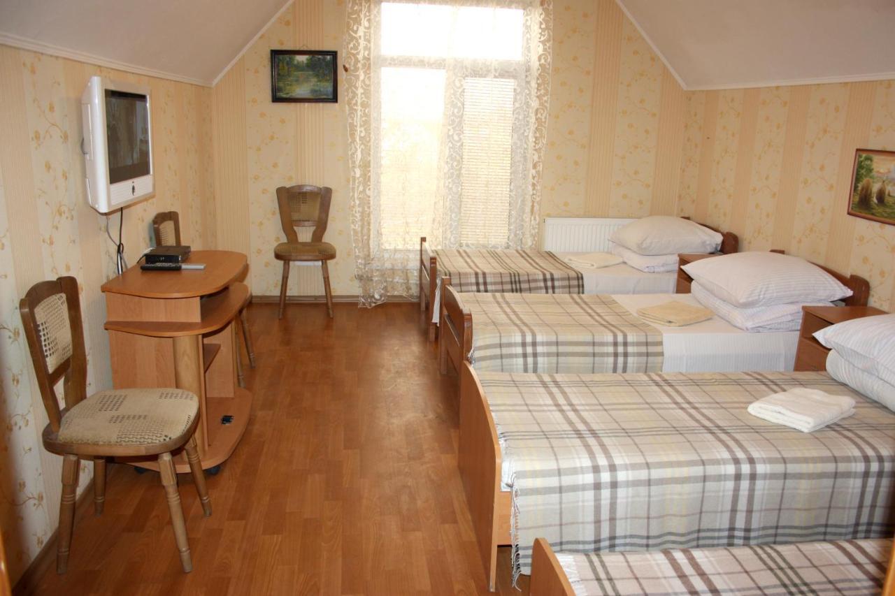 Inn Khlibodarskiy Khlibodarske Dış mekan fotoğraf